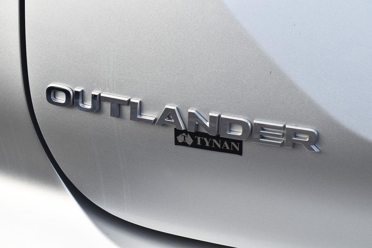 2021 Mitsubishi Outlander ES ZM