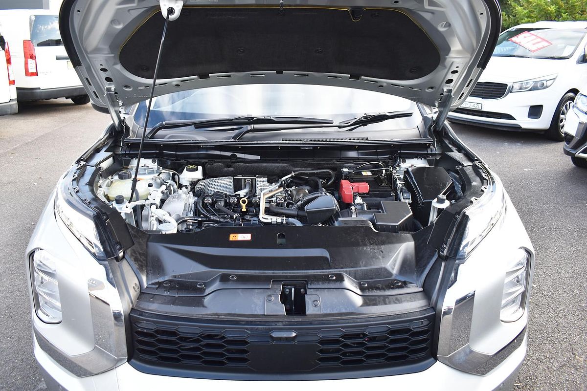 2021 Mitsubishi Outlander ES ZM