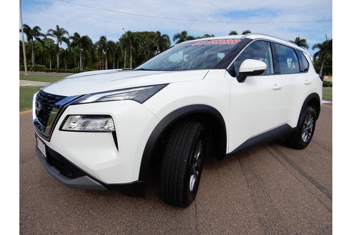 2024 Nissan X-TRAIL ST T33