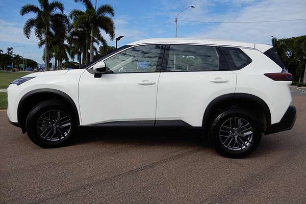 2024 Nissan X-TRAIL ST T33