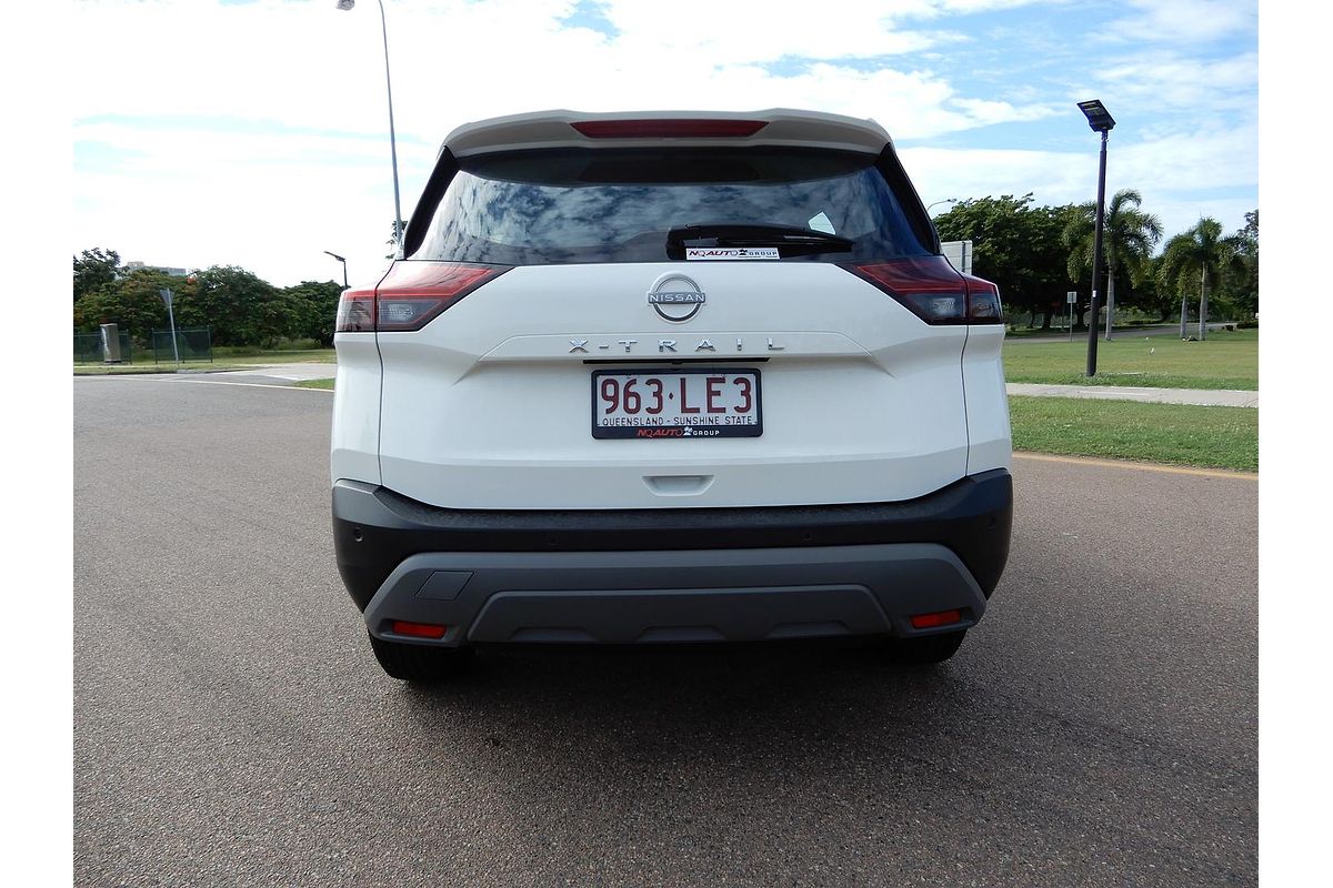 2024 Nissan X-TRAIL ST T33