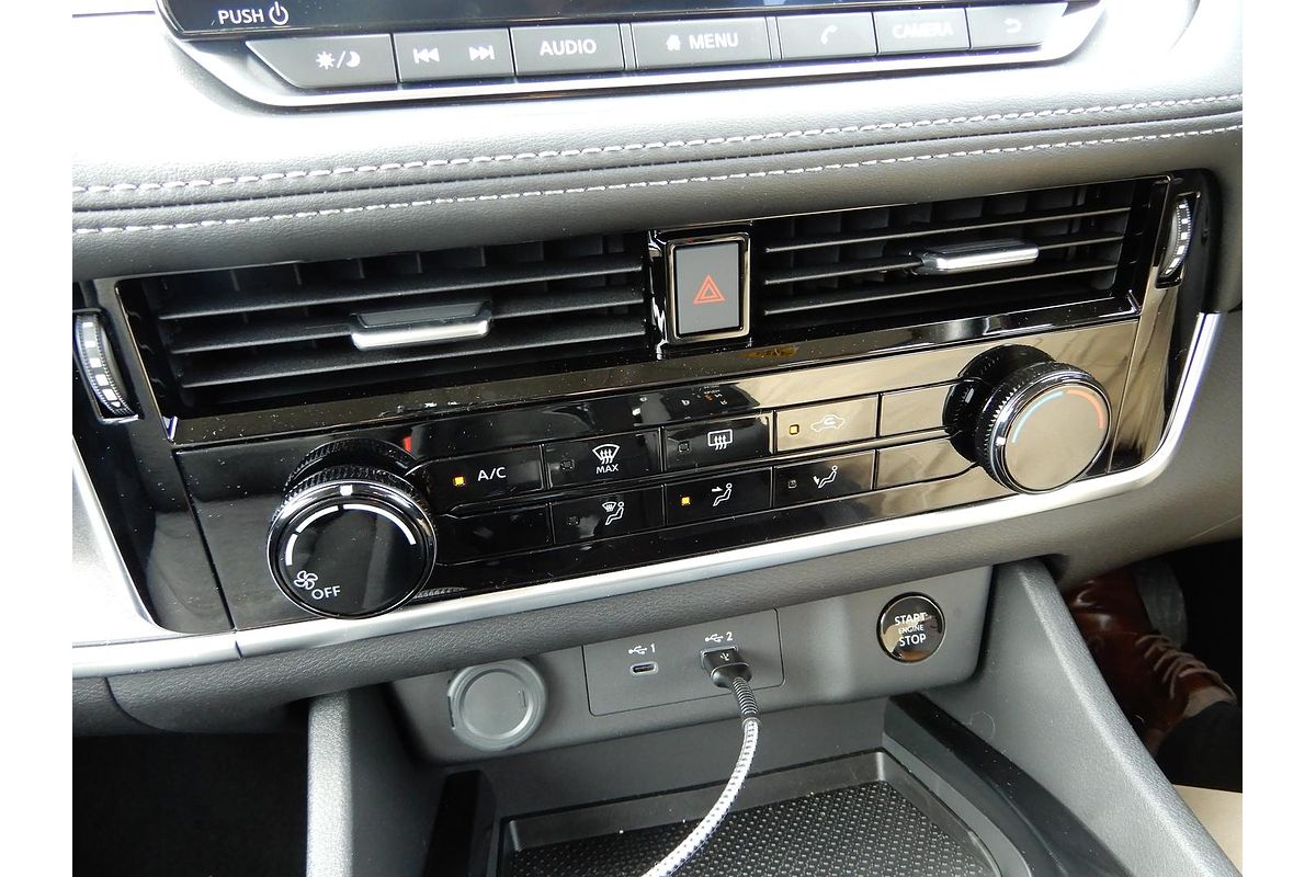 2024 Nissan X-TRAIL ST T33