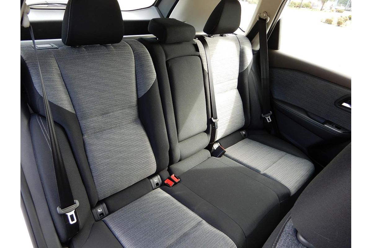 2024 Nissan X-TRAIL ST T33