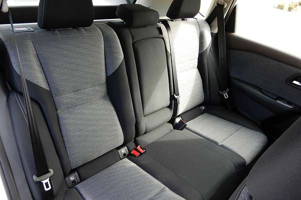 2024 Nissan X-TRAIL ST T33