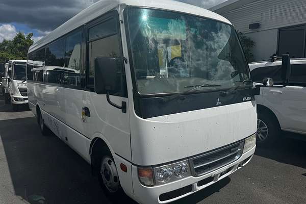 2015 Mitsubishi ROSA DELUXE BE600