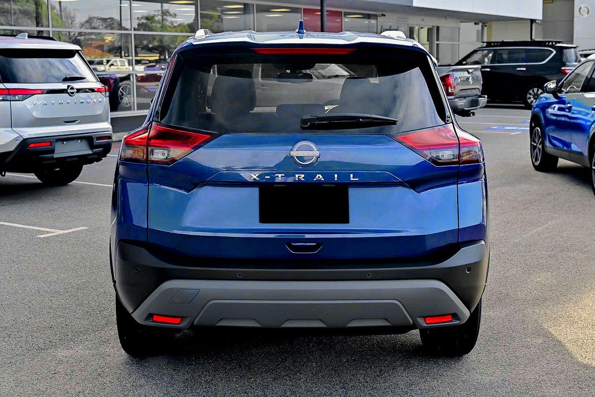 2025 Nissan X-TRAIL ST-L T33