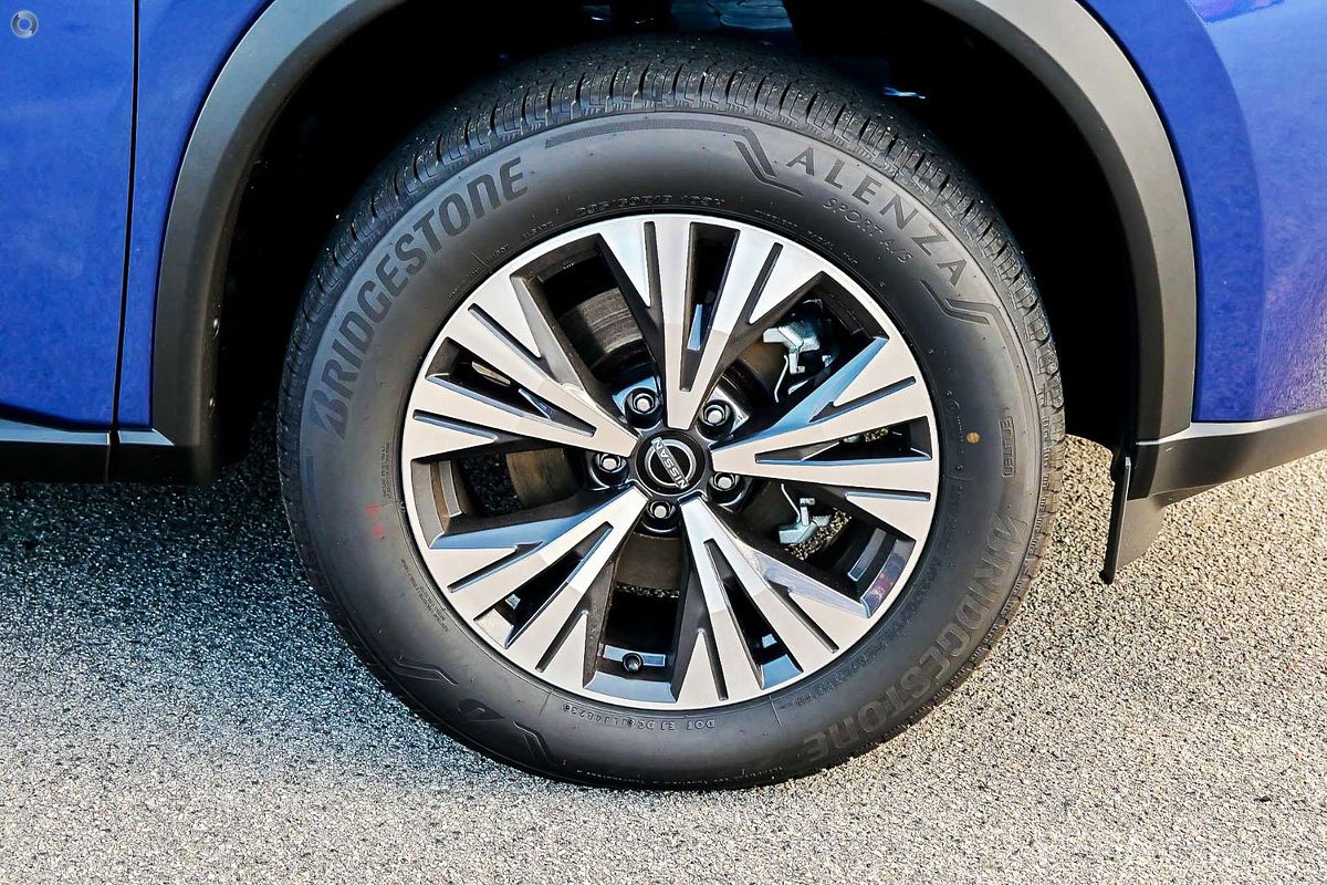 2025 Nissan X-TRAIL ST-L T33