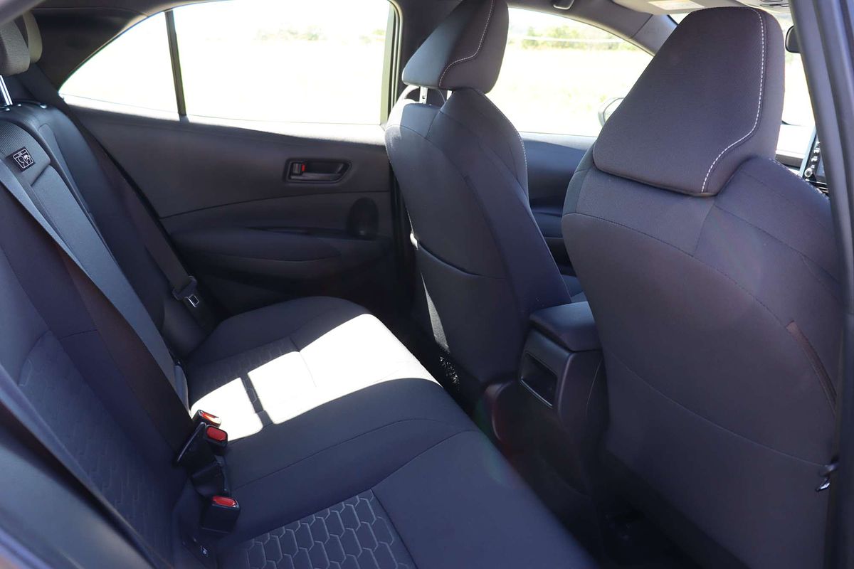 2019 Toyota Corolla Ascent Sport Hybrid ZWE211R