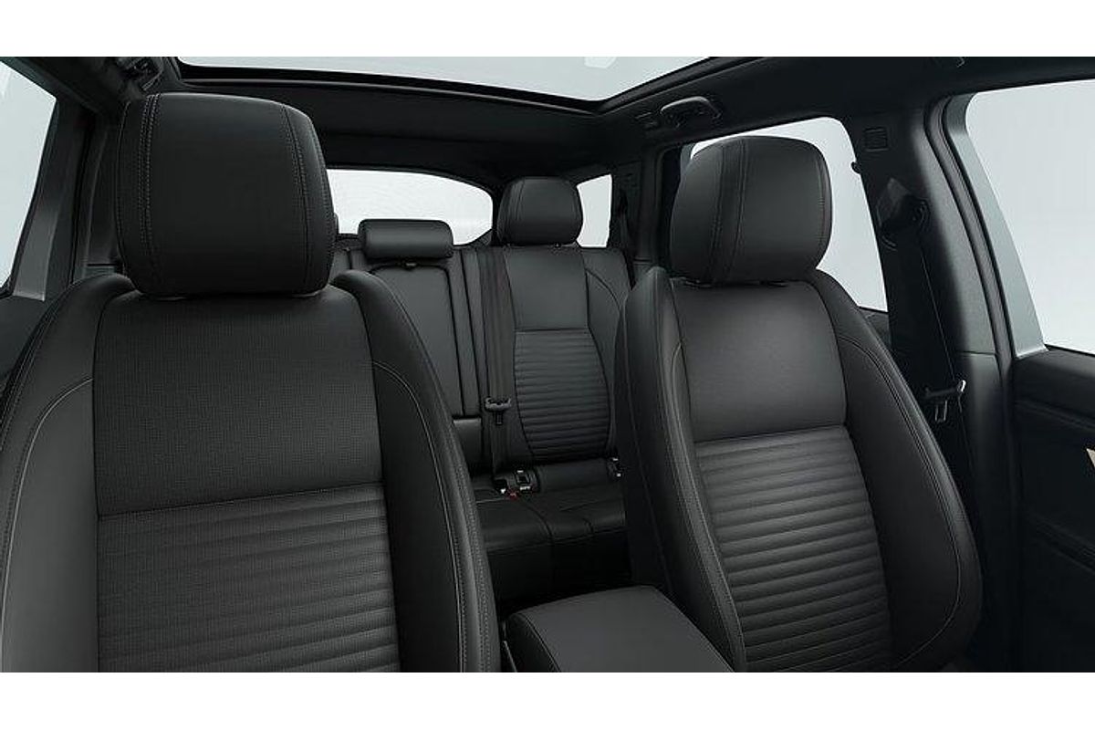 2024 Land Rover Discovery Sport P250 Dynamic HSE L550