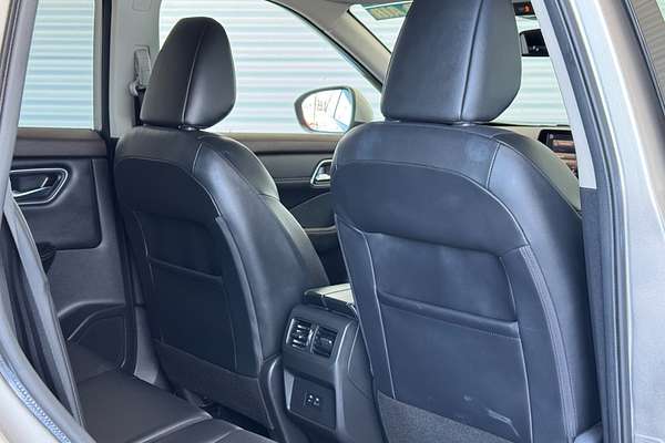2023 Nissan X-TRAIL ST-L T33