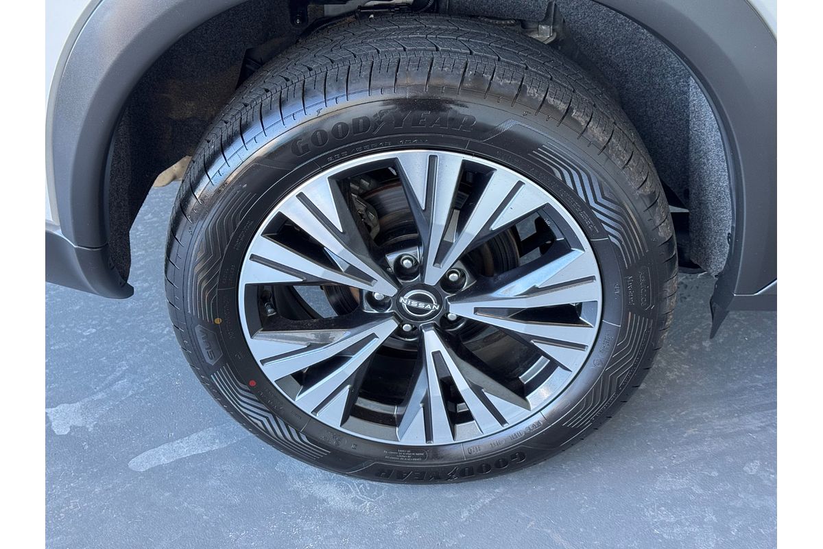 2023 Nissan X-TRAIL ST-L T33