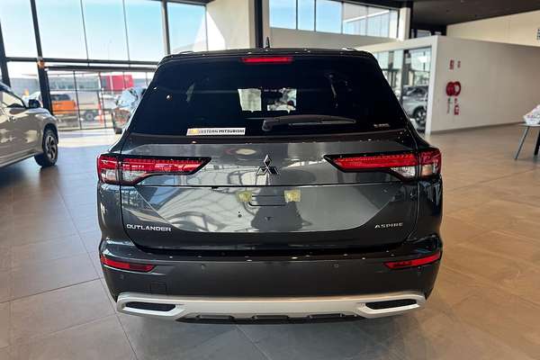 2025 Mitsubishi Outlander Aspire ZM