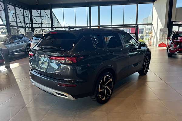 2025 Mitsubishi Outlander Aspire ZM