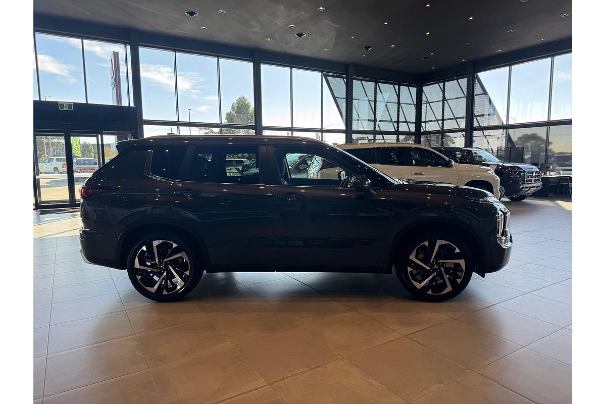 2025 Mitsubishi Outlander Aspire ZM