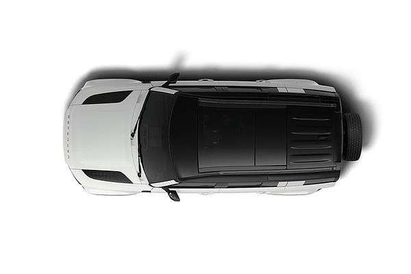 2025 Land Rover Defender 110 P400 X-Dynamic SE L663