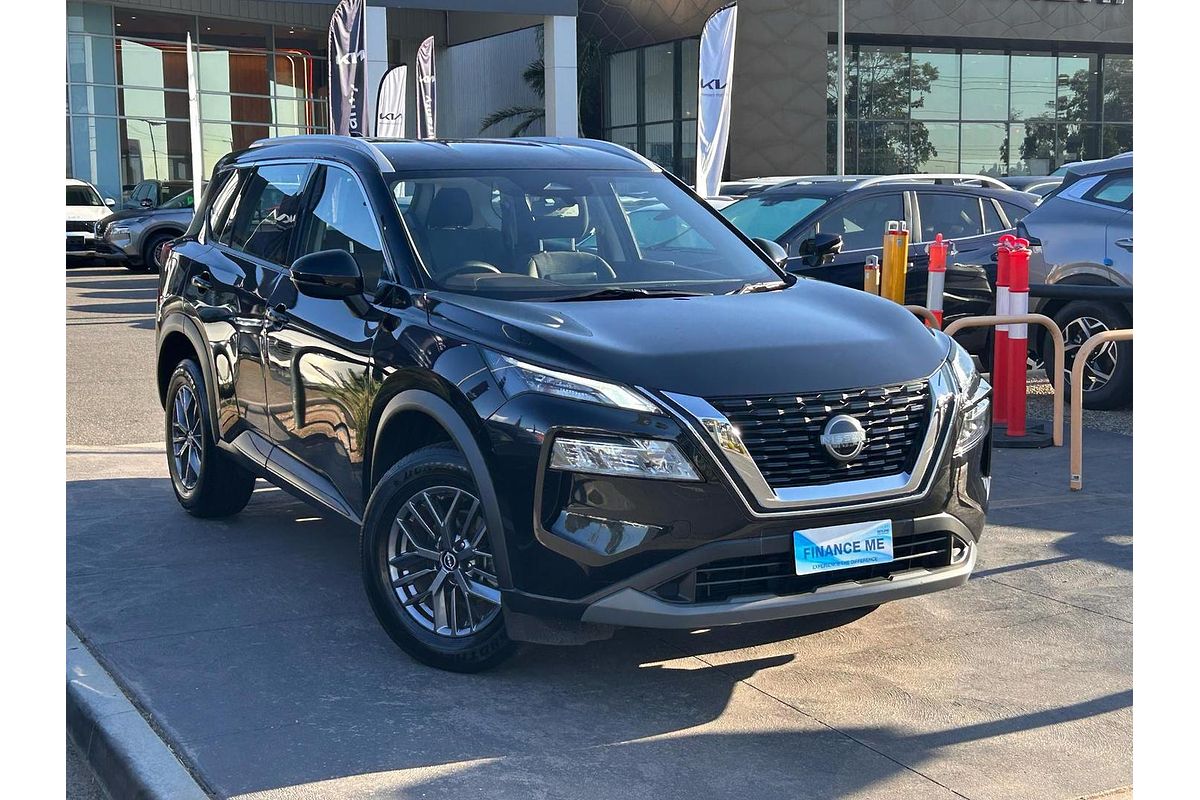 2024 Nissan X-TRAIL ST T33