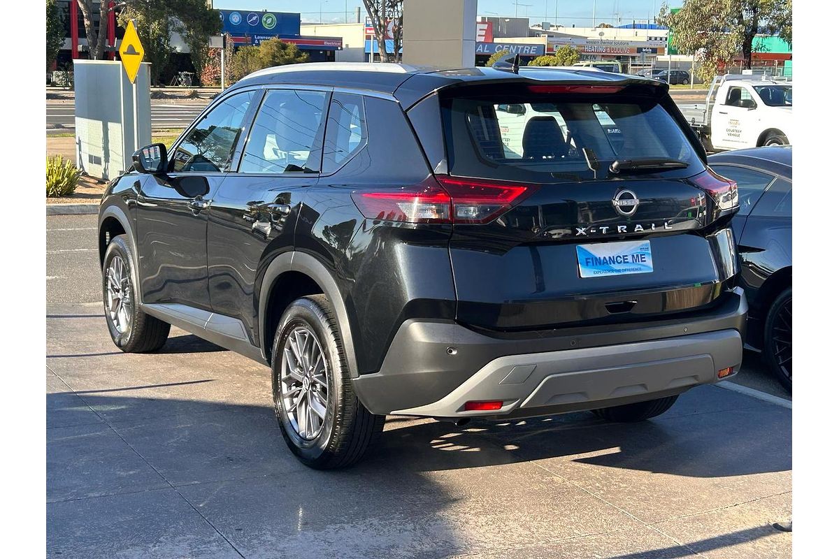 2024 Nissan X-TRAIL ST T33