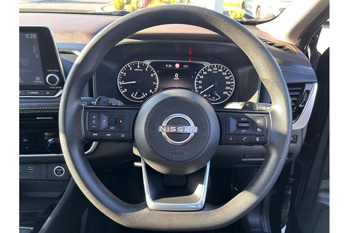 2024 Nissan X-TRAIL ST T33