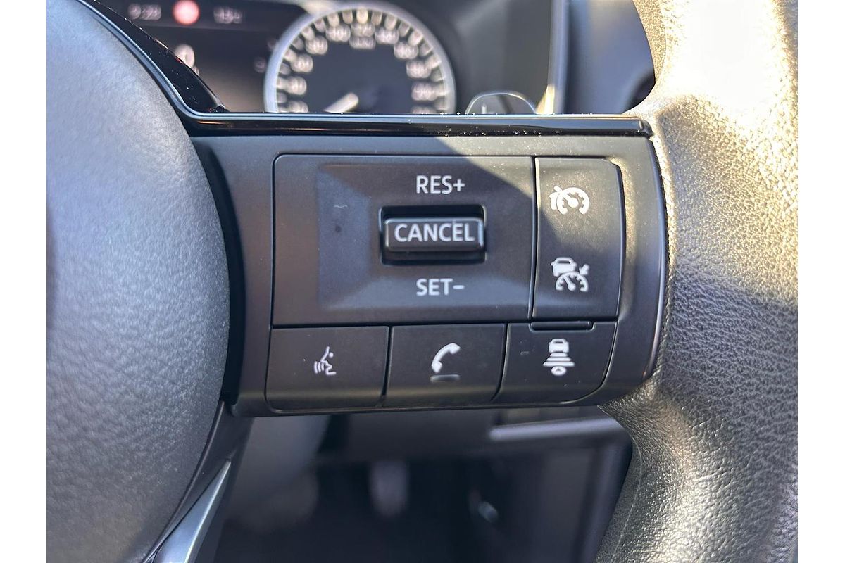2024 Nissan X-TRAIL ST T33