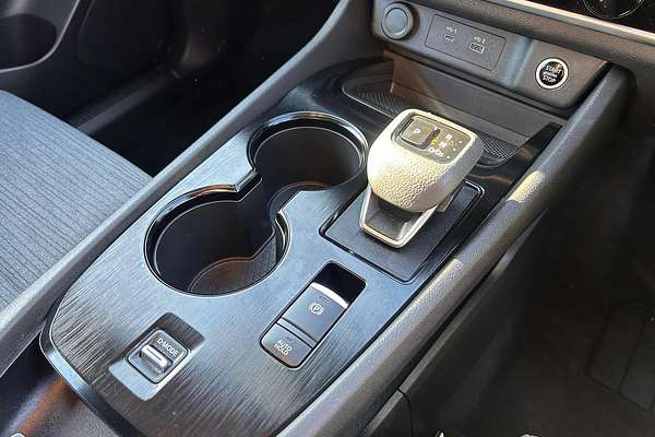2024 Nissan X-TRAIL ST T33