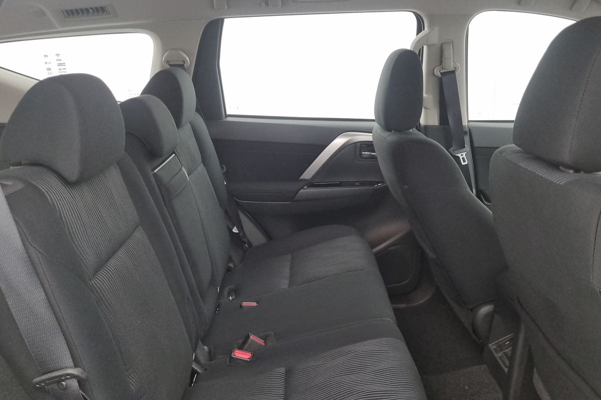 2024 Mitsubishi Pajero Sport GLX QG