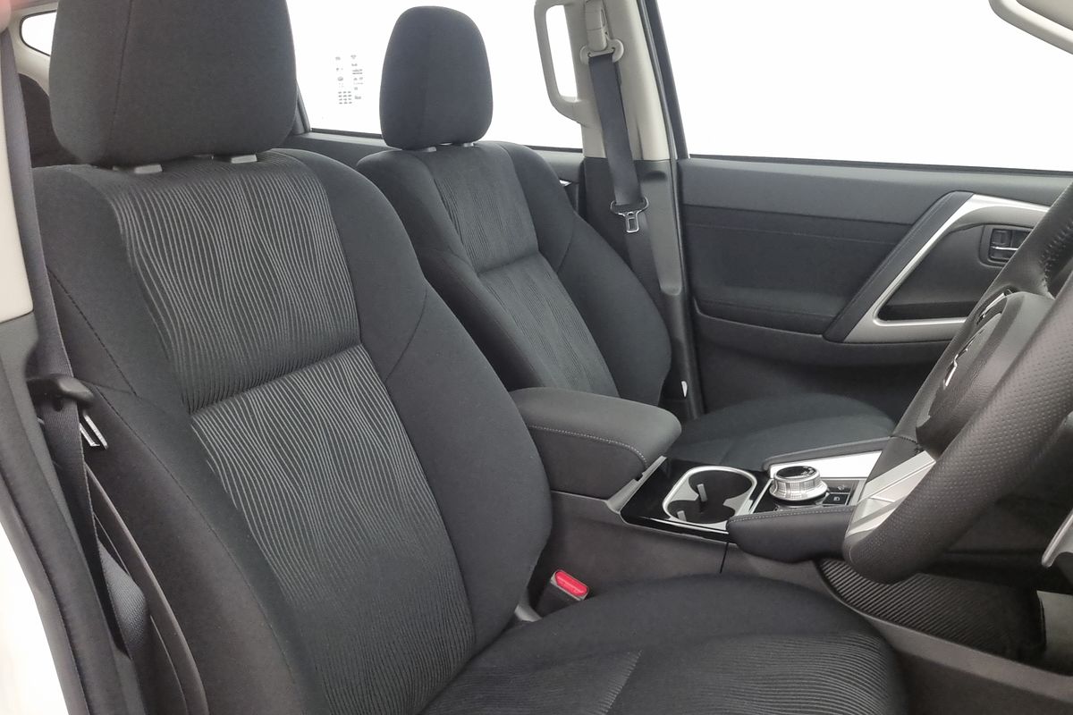 2024 Mitsubishi Pajero Sport GLX QG