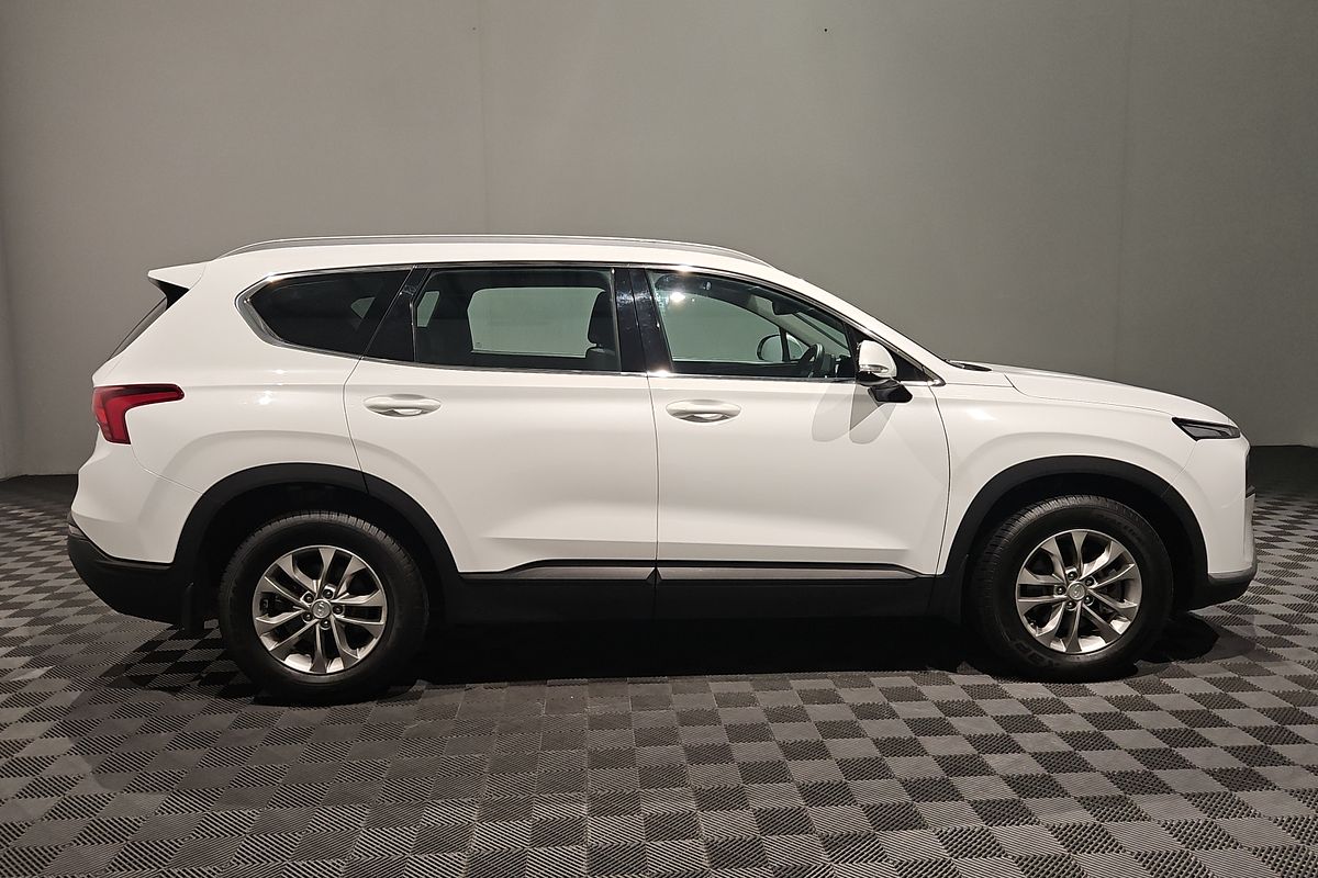 2021 Hyundai Santa Fe Active TM.V3