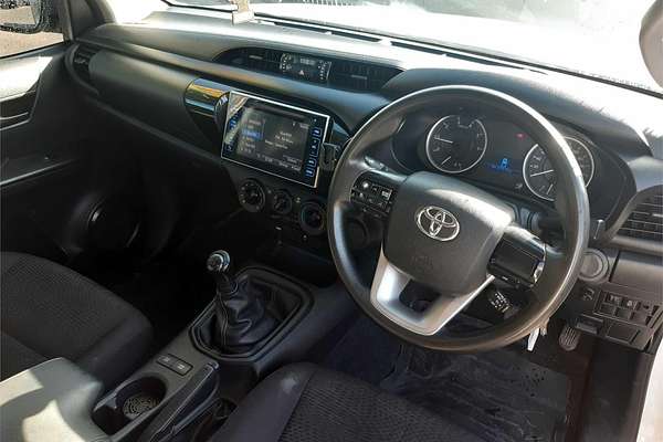 2017 Toyota HILUX SR GUN123R Rear Wheel Drive
