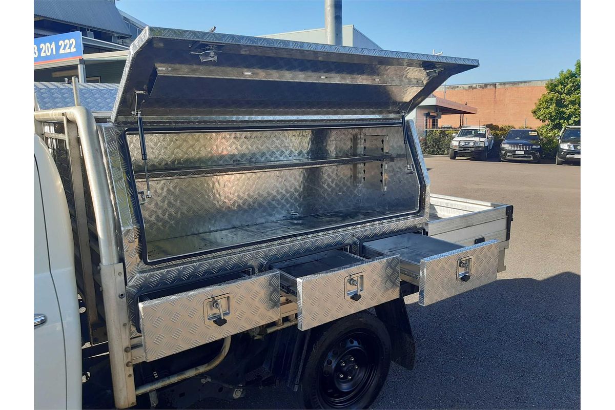 2017 Toyota HILUX SR GUN123R Rear Wheel Drive