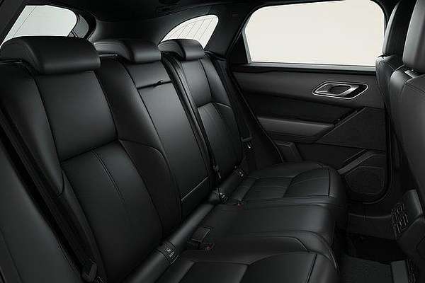 2024 Land Rover Range Rover Velar P400 Dynamic SE L560