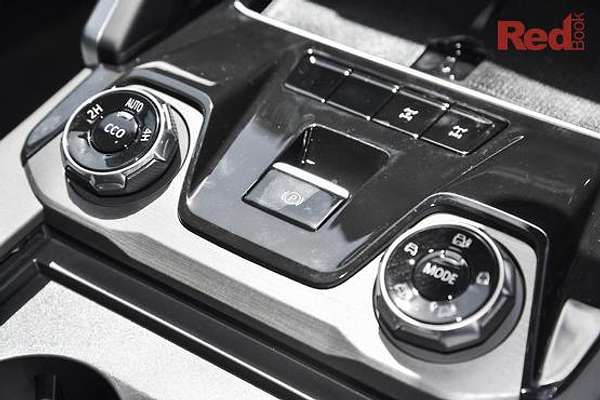 2025 LDV D90 Executive SV9A