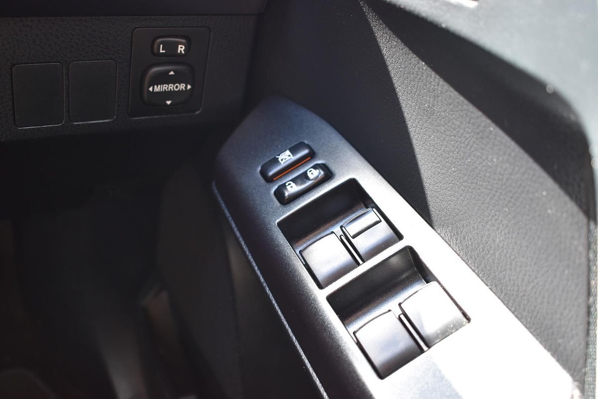 2016 Toyota RAV4 GX ASA44R