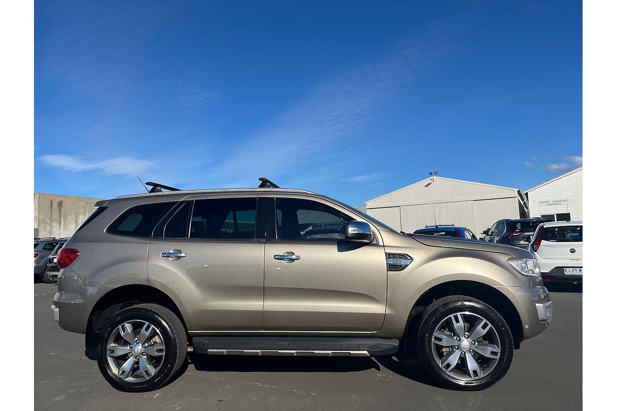 2015 Ford Everest Titanium UA