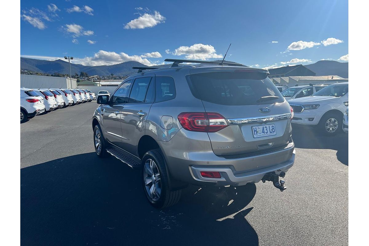 2015 Ford Everest Titanium UA