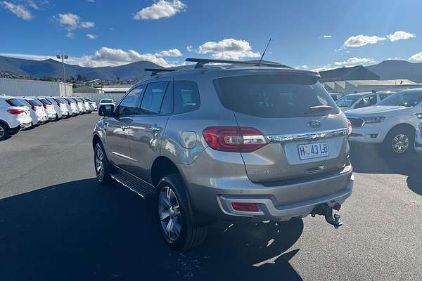 2015 Ford Everest Titanium UA