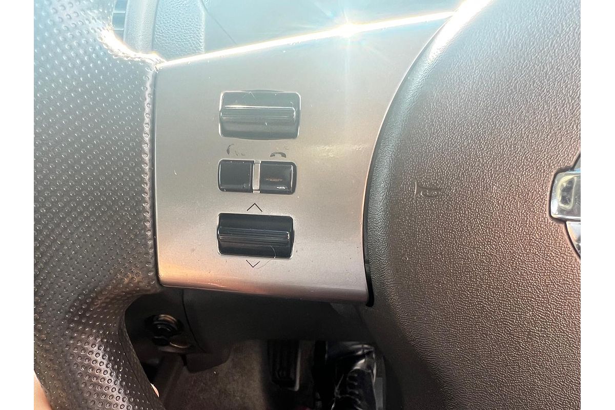 2014 Nissan Navara RX D40 Series 8 4X4
