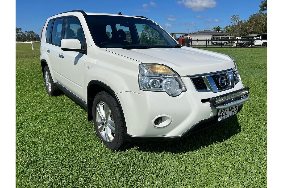 2013 Nissan X-TRAIL ST T31
