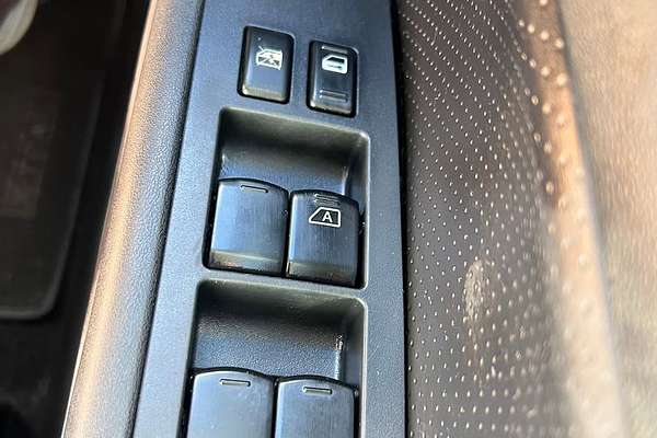 2013 Nissan X-TRAIL ST T31