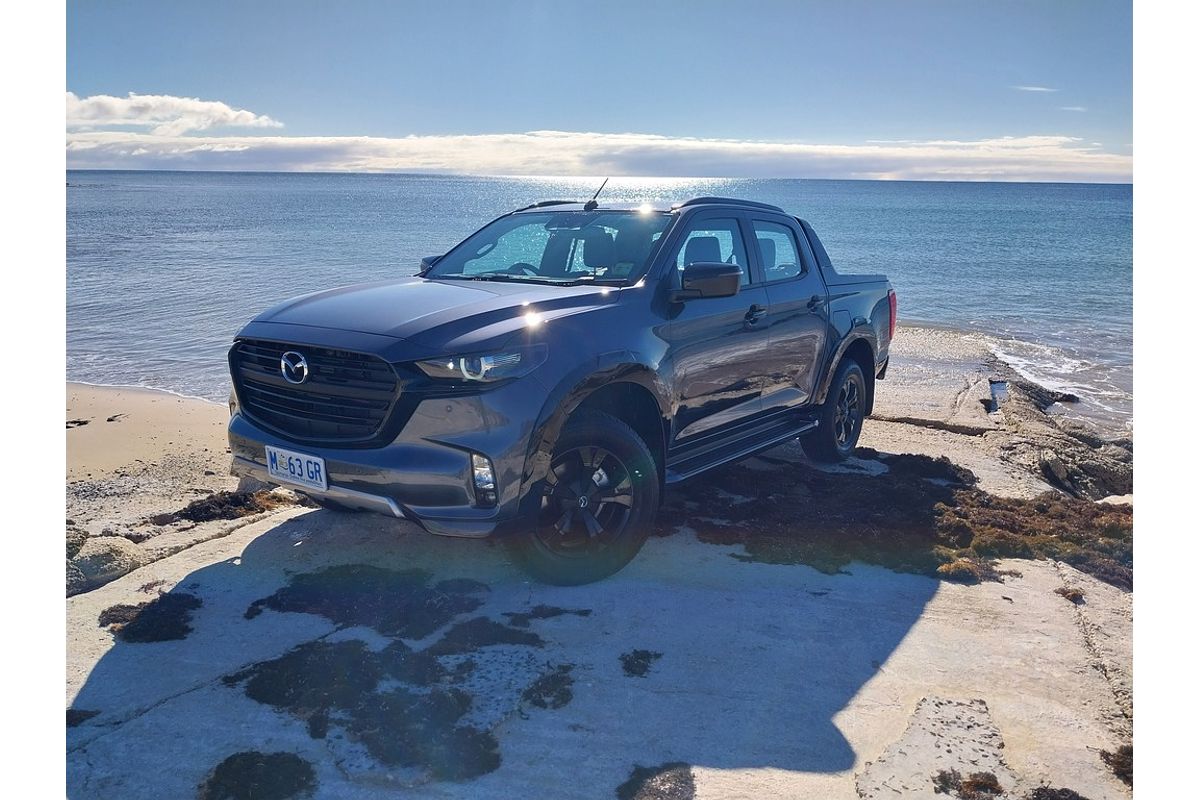 Mazda BT-50 F 6AUTO 3.0L DUAL CAB PICKUP SP 4X4