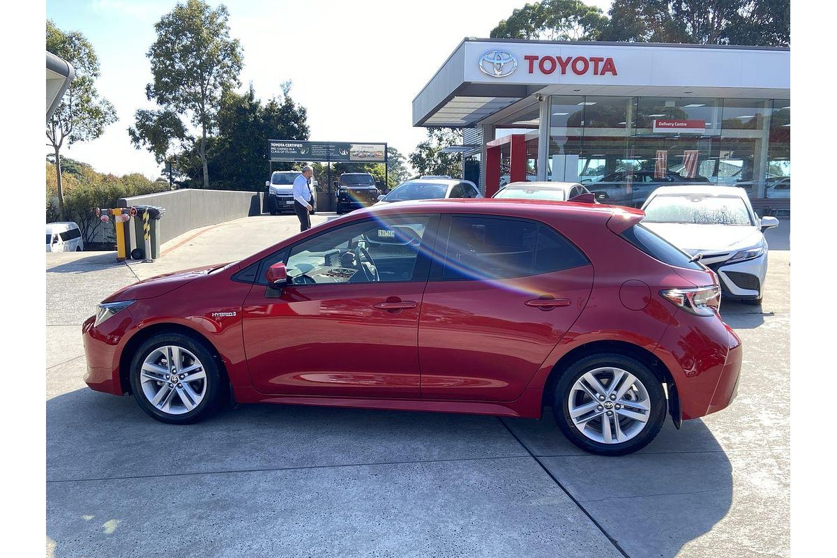 2021 Toyota Corolla SX Hybrid ZWE211R