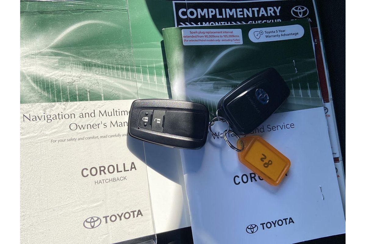 2021 Toyota Corolla SX Hybrid ZWE211R