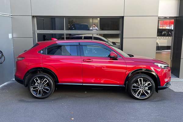 2025 Honda HR-V e:HEV X