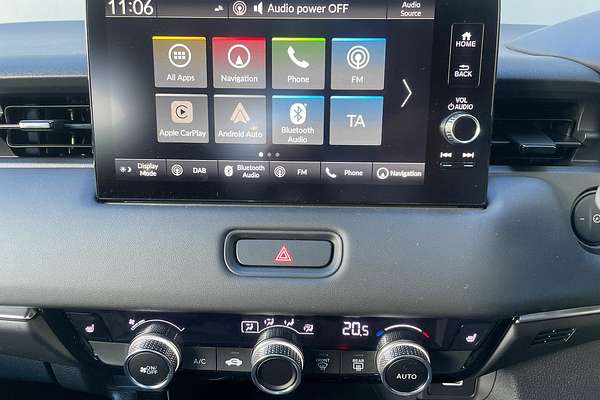 2025 Honda HR-V e:HEV X