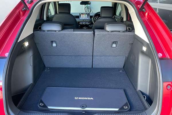 2025 Honda HR-V e:HEV X
