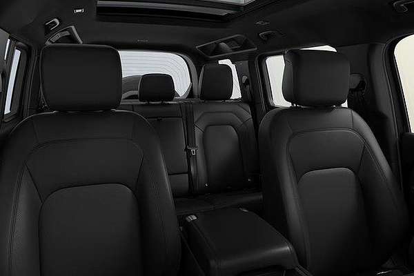 2024 Land Rover Defender 110 P400e X-Dynamic HSE L663
