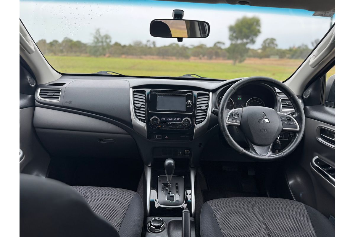 2015 Mitsubishi Triton GLS MQ 4X4