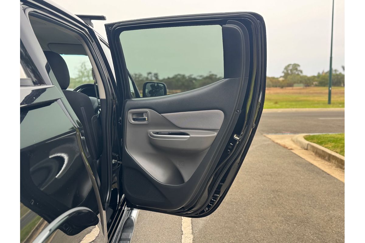 2015 Mitsubishi Triton GLS MQ 4X4