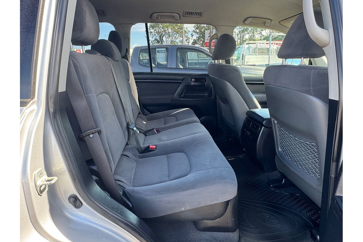 2014 Toyota Landcruiser GXL VDJ200R