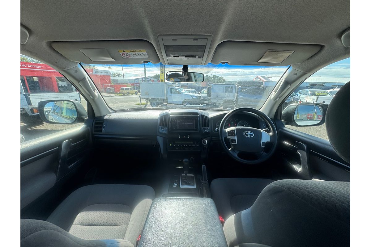 2014 Toyota Landcruiser GXL VDJ200R