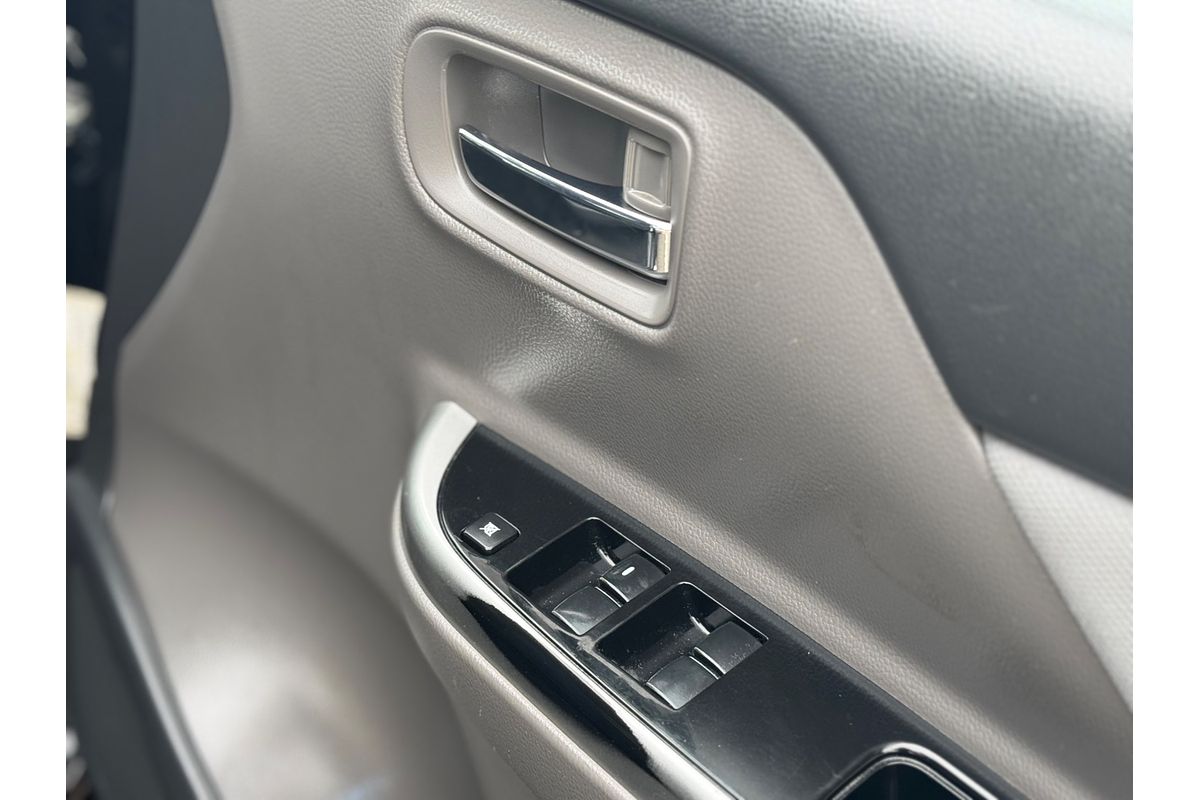 2015 Mitsubishi Triton GLS MQ 4X4